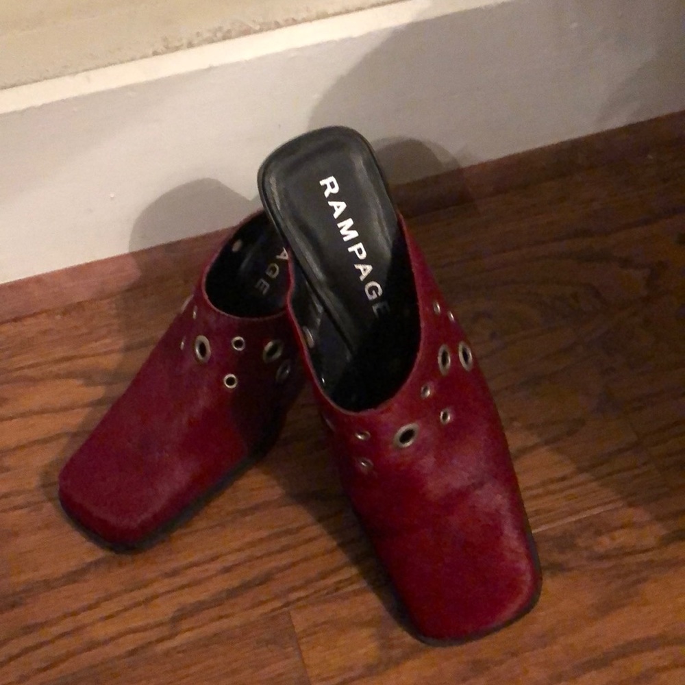 Rampage Clog